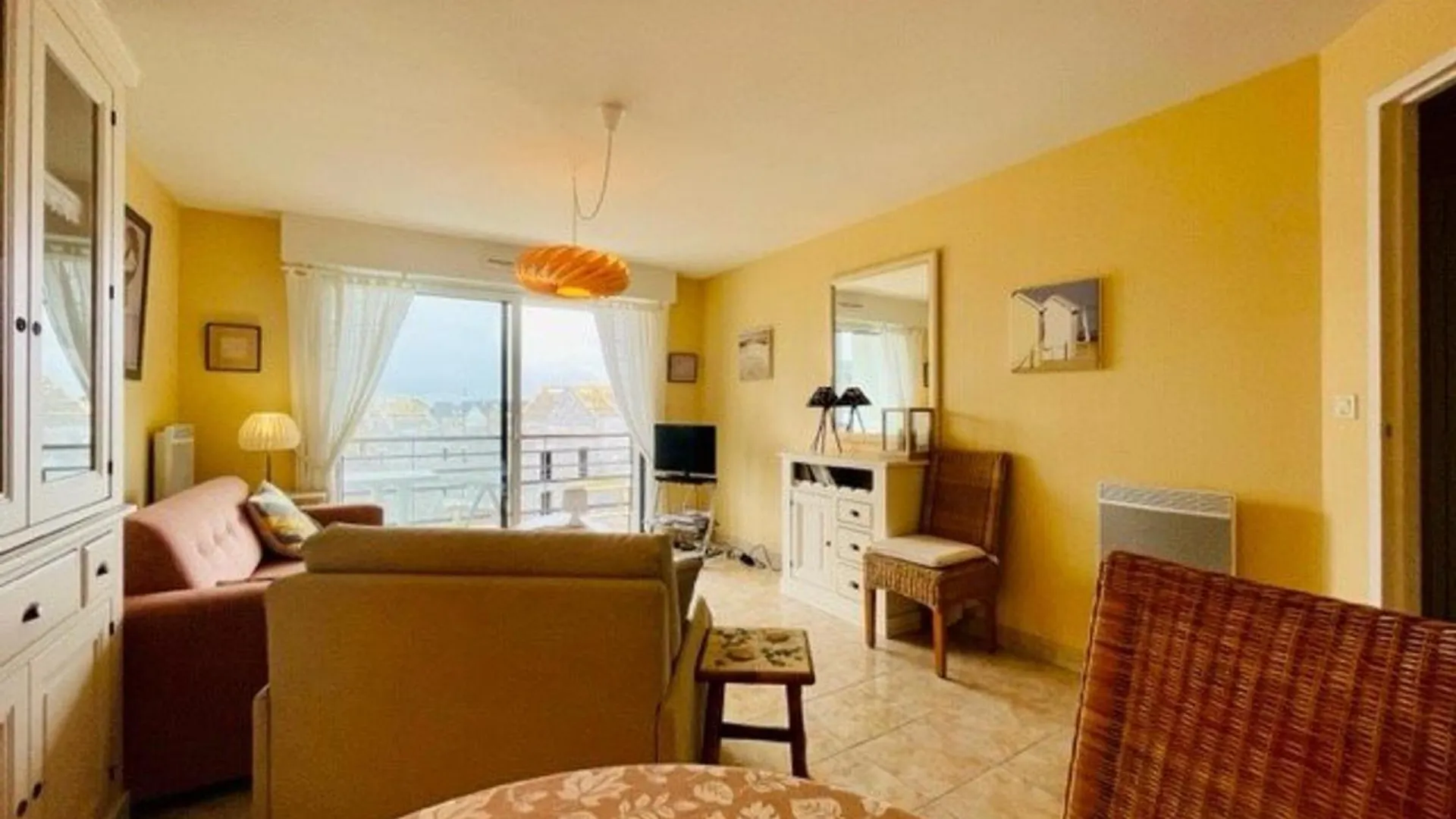 Quiberon : Joli T2 Avec Balcon Sud, Proche Plage Et Centre-Ville - Fr-1-478-255 0*,  فرنسا